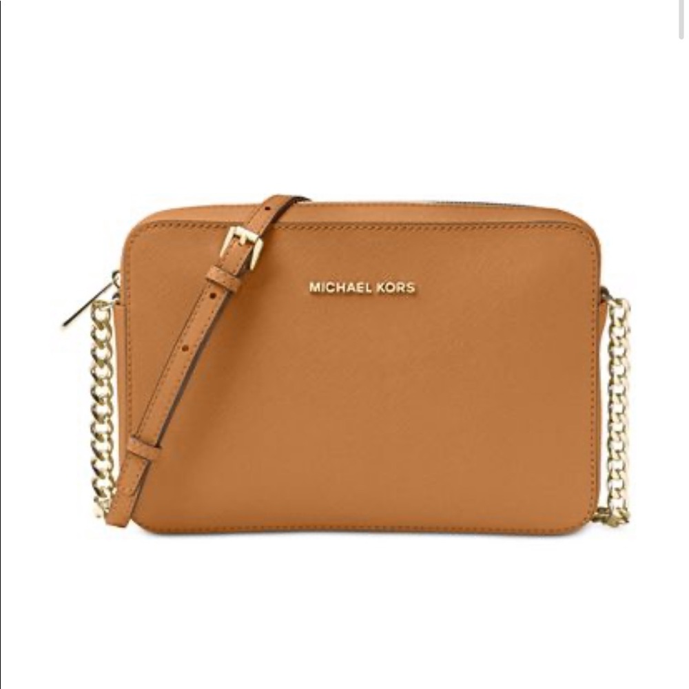 Michael Kors JetSet crossbody bag in Acorn/Gold